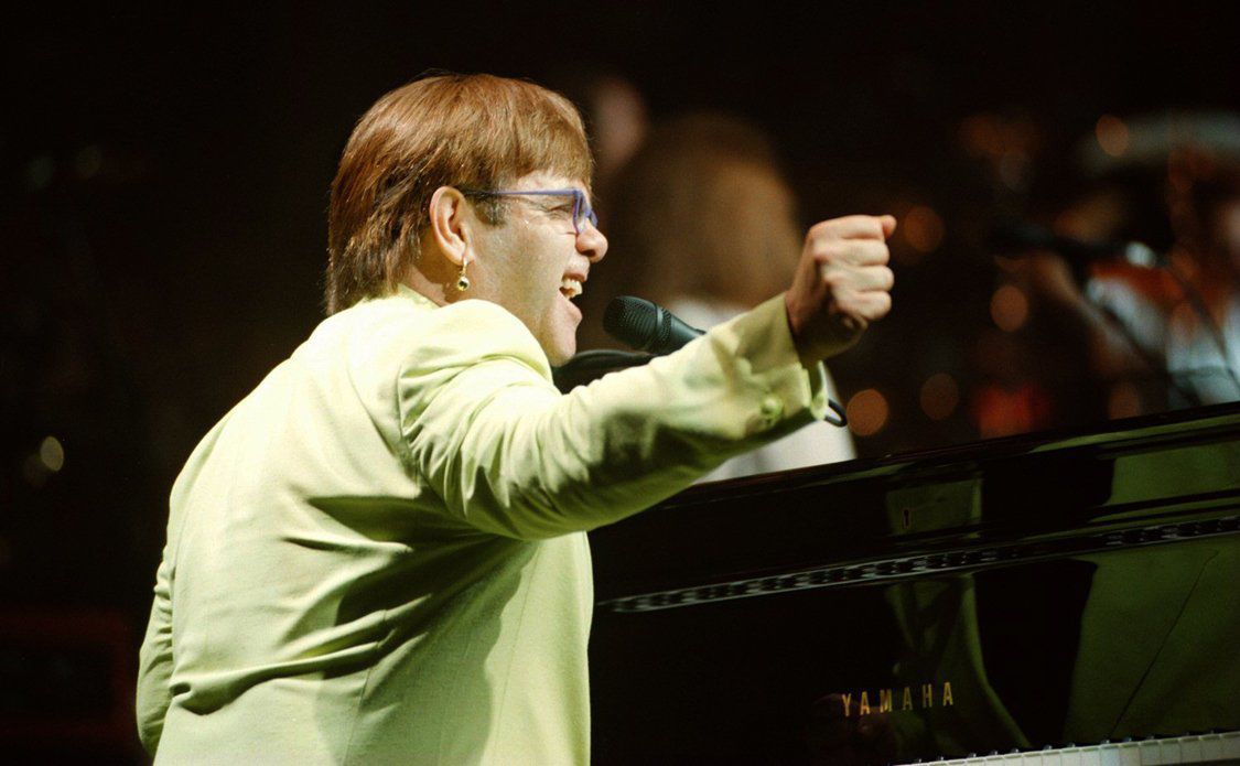 JOHN, ELTON 10%2f10%2f97